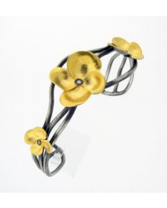 Kurtulan 24K Gold fusion and Silver Diamond Hanedan Flowers bangle.