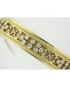 Orogio Exclusive 18 K Gold Etruscan Bangle Bracelet  40031418